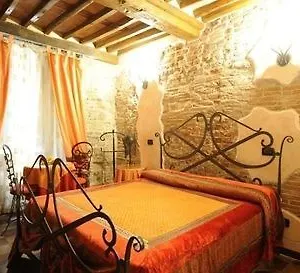 Corte Dei Folletti Bed & Breakfast Lucca